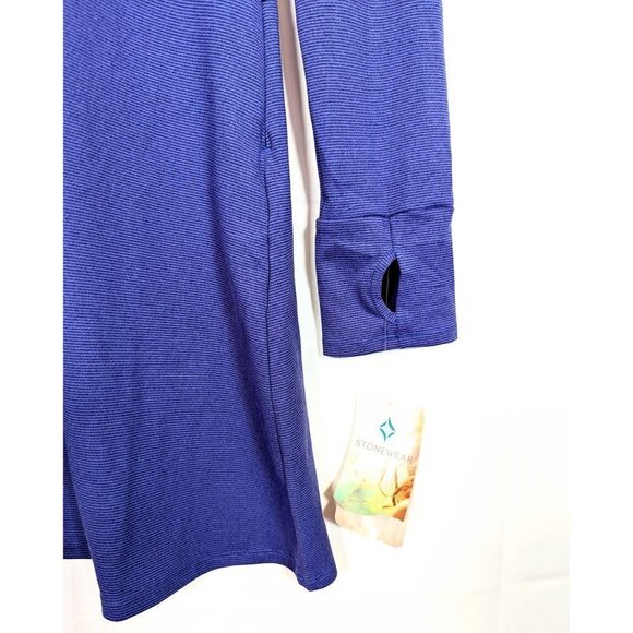 NWT Small Stonewear Athletic Veronica Dress Twilite Purple V-Neck Thumbholes - Picture 4 of 5